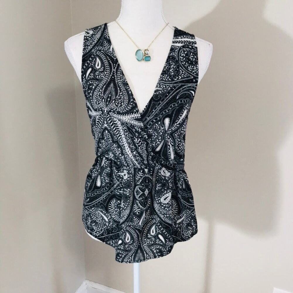 LOFT Peplum Top